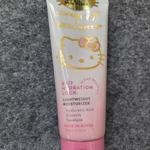 Crème x Hello Kitty Pink Lightweight Moisturizer